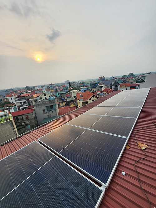 Thi công lắp đặt hệ thống điện năng lượng mặt trời áp mái - Bình Thảo Solar - Công Ty TNHH Bình Thảo BN